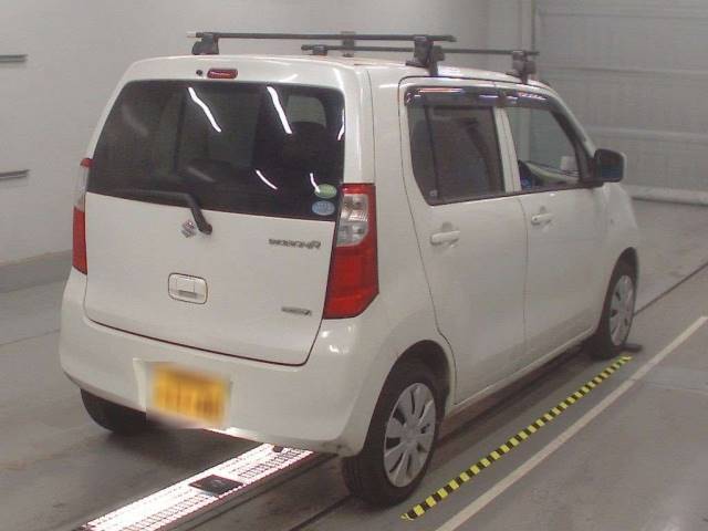 8095 SUZUKI WAGON R MH34S 2013 г. (CAA Tokyo)